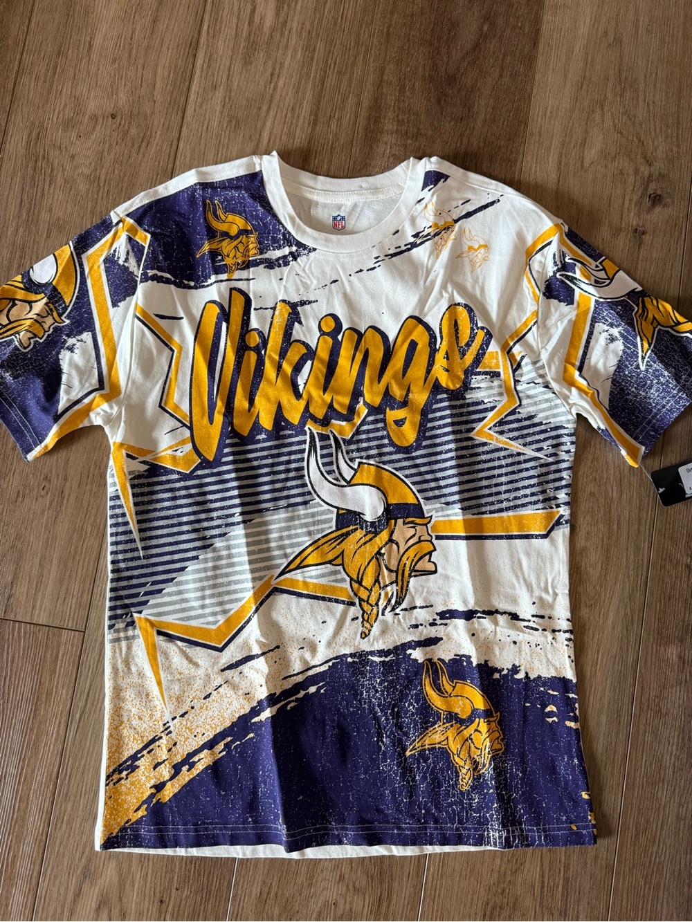 NFL Vikings White Purple Gold Short Sleeve Tee